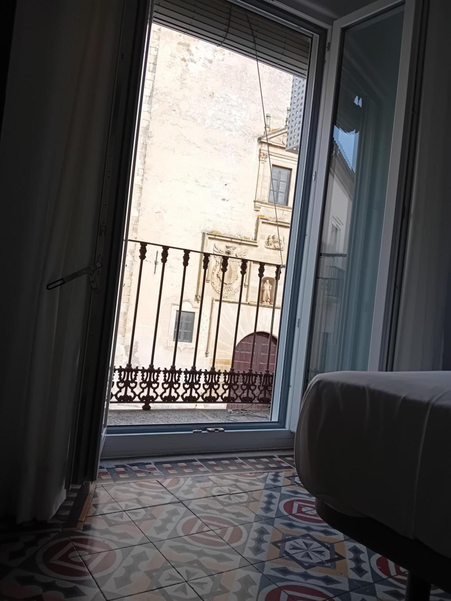 Apartamento Plaza San Francisco Trujillo Buitenkant foto